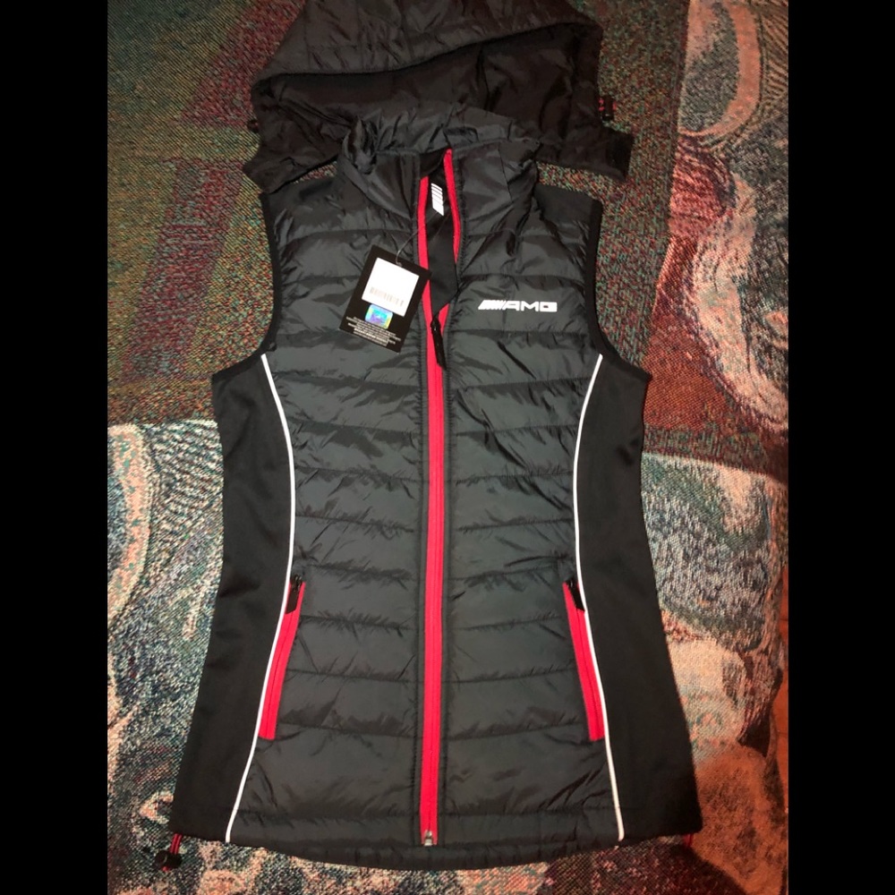 New Mercedes AMG XS Vest